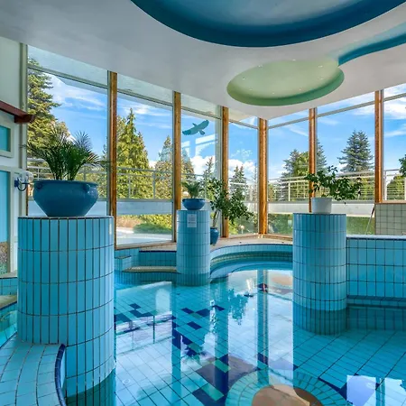 Hotel Ensana Thermal Aqua 4*