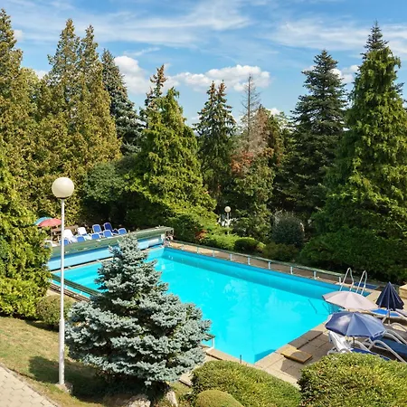 Ensana Thermal Aqua ホテル 4*