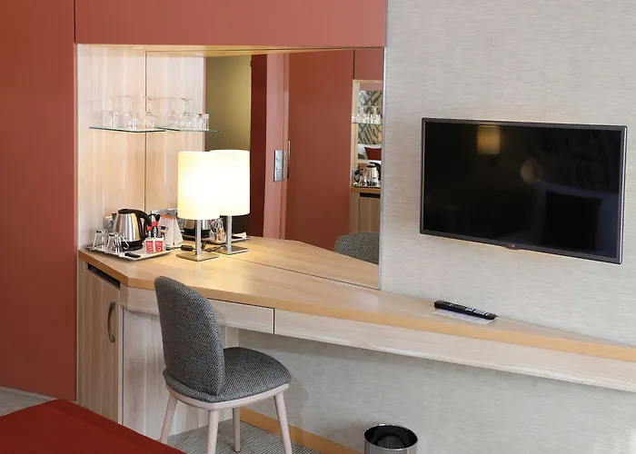 Отель Ensana Thermal Aqua 4*